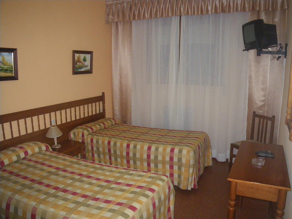 Duque De Osuna Medina de Ríoseco Zimmer foto